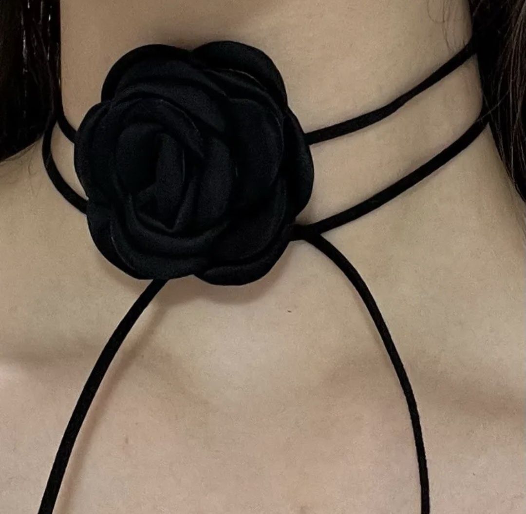 Чокер чорна троянда