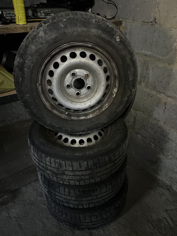 Kola R16 5x120.