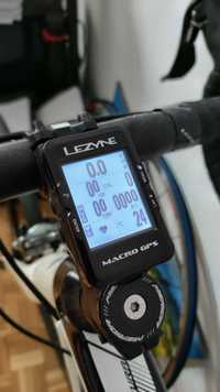 Nawigacja rowerowa/licznik Lezyne MACRO GPS