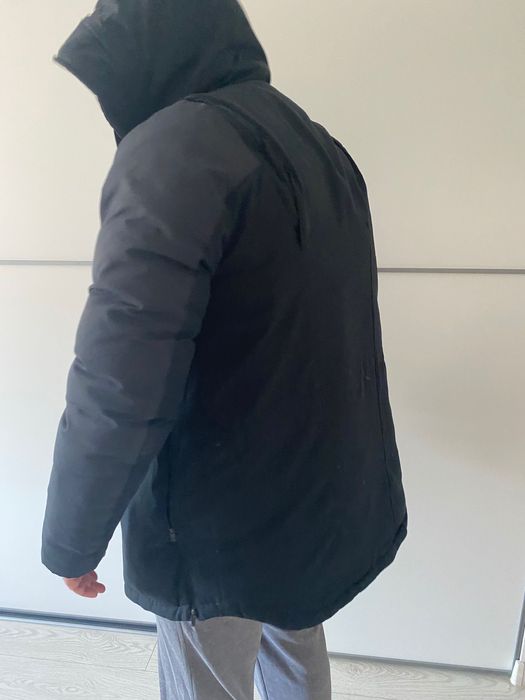 Продам пуховик Jordan в хорошем состоянии