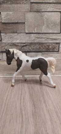 Klacz curly collecta figurka figurki koń konie
