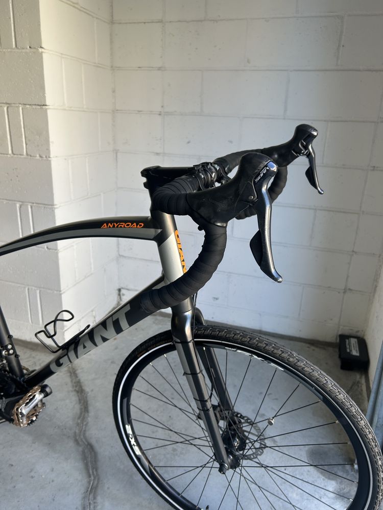 Rower Giant anyroad gravel trek cube specialized szosa mtb ktm
