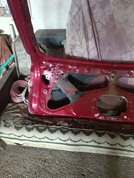 Задняя кришка ляда LEXUS RX 350 2010