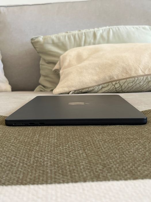 MacBook Air M2 (2022) 8GB