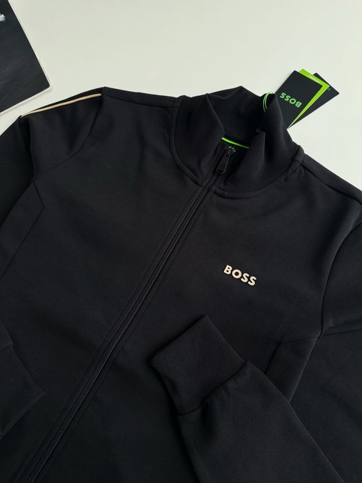 Костюм чорний Boss