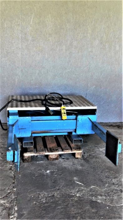 Chwytak, ścisk, nakładka do wózka widłowego.