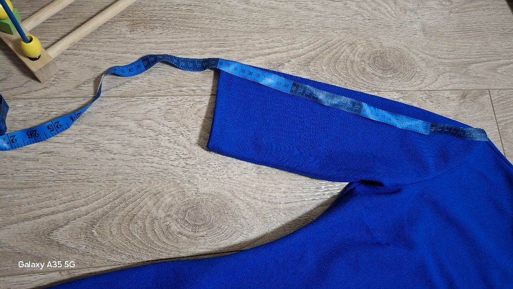 Гарненька  сукня