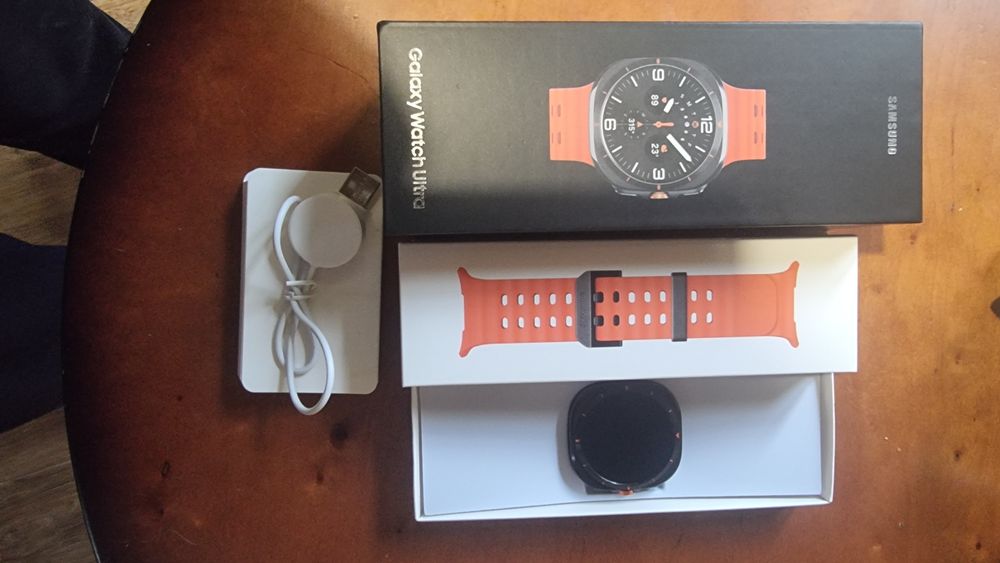 Смарт часы Samsung Galaxy Watch Ultra
