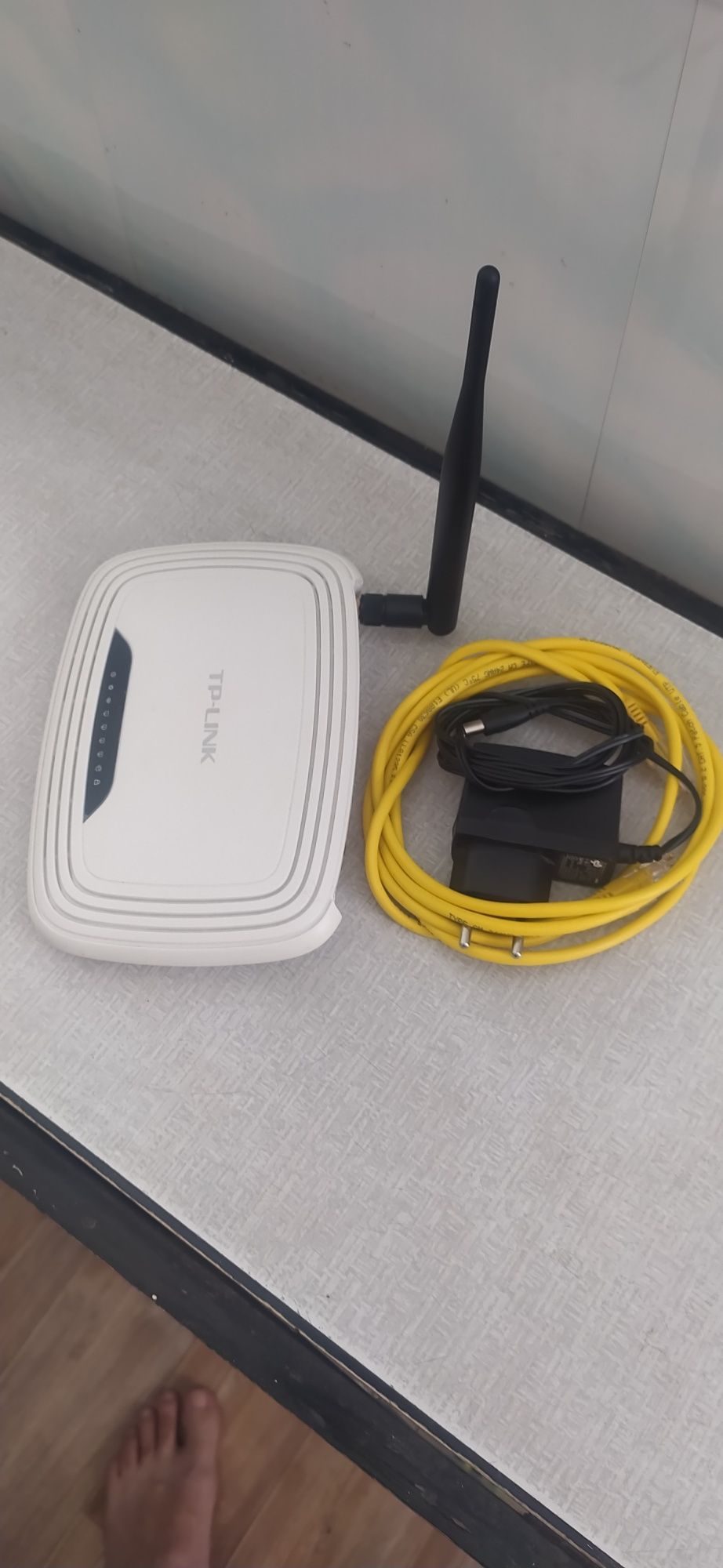 Роутер   tp-link