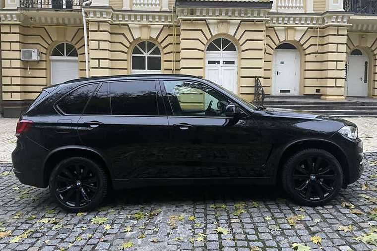 BMW X5 F15 35d 2017 3 літри дизель в рідкісній комплектації! 7 місць!