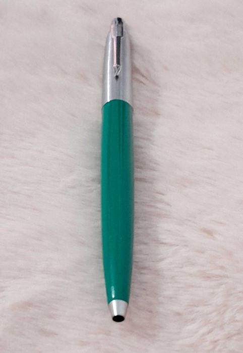 Caneta esferográfica Parker - verde - usada (sem carga), dos anos 90