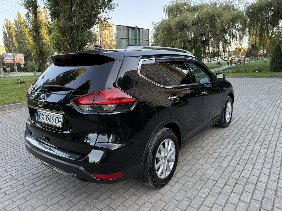 Продам Nissan Rogue 2017 рік