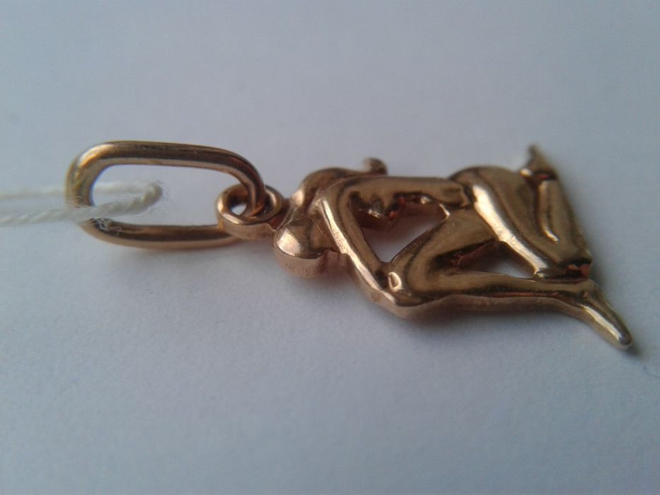 Золотая подвеска 1,42 гр. 583 СССР золотой кулон золота підвіска Діва