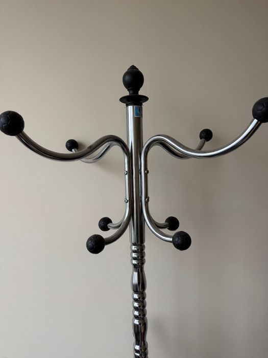 Вешалка для одежды напольная хром