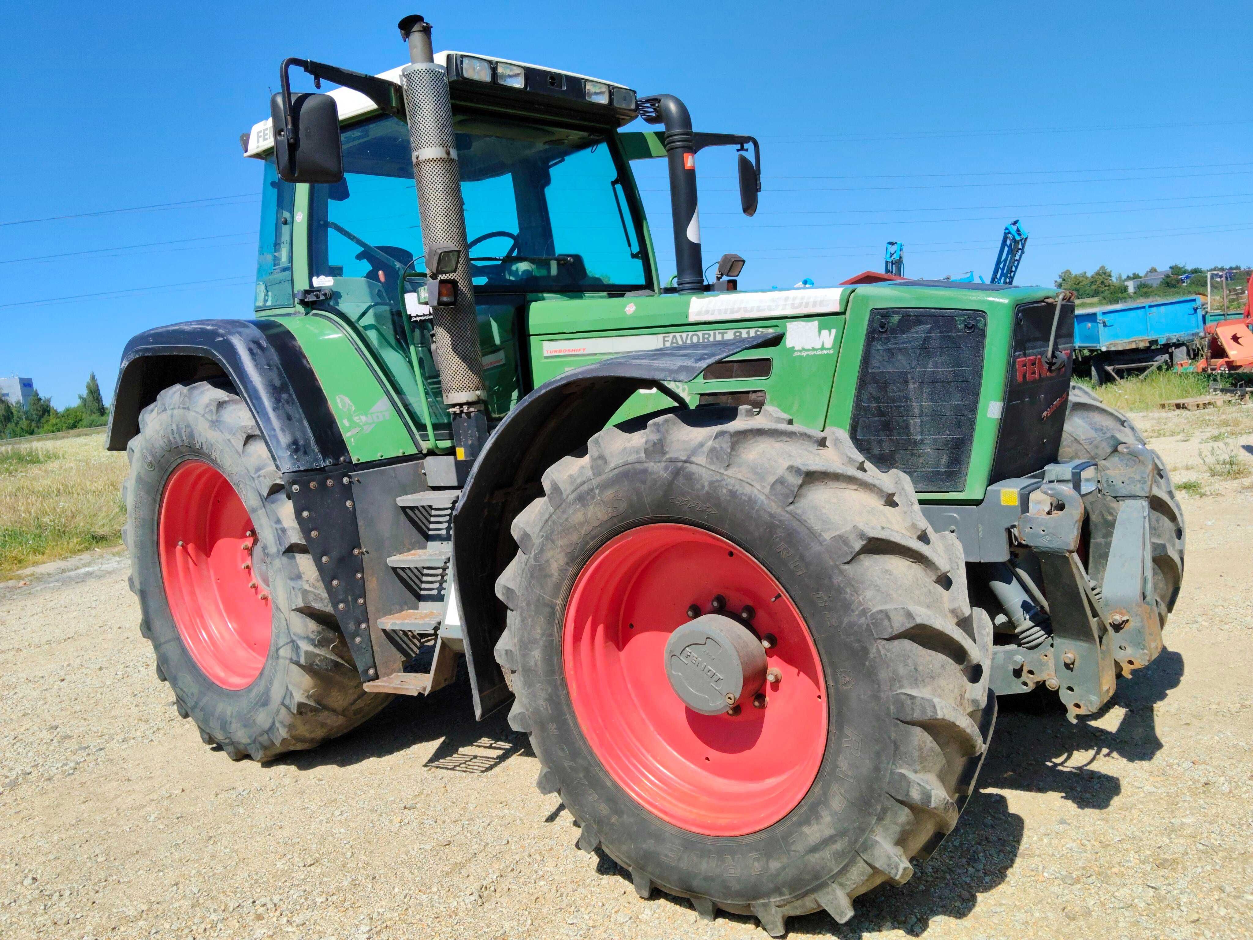 Fendt Favorit 818