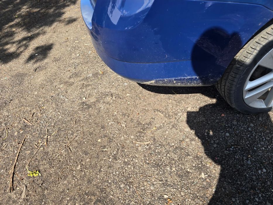 Zderzak tył skoda Fabia III kombi  w kolorze LF5A