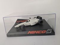 Samochód  wyścigowy Ninco 50700 Formula White