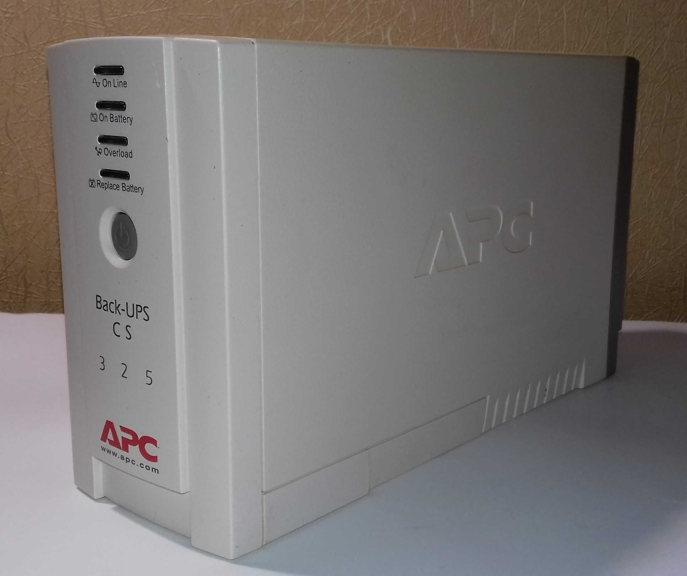 Джерело безперебійного живлення APC Back-UPS CS 325 (BK325RS)