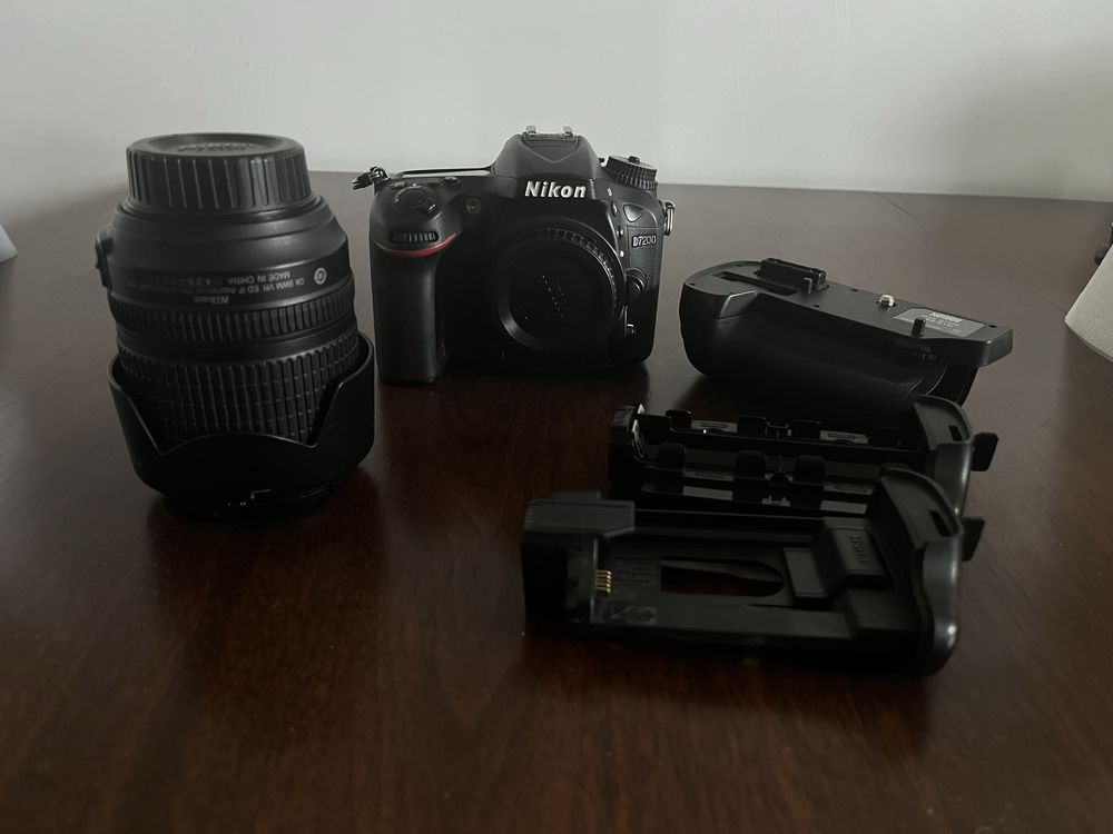 Nikon D7200 + nikon 18-105mm + dodatki