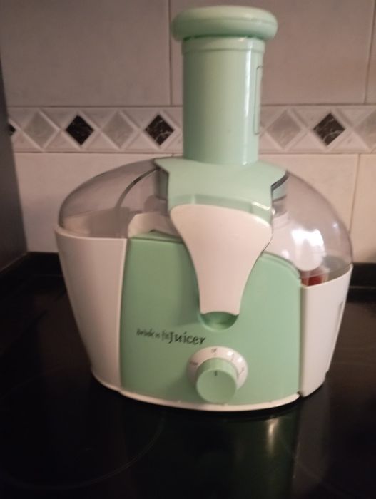 Centrifugadora, como nova