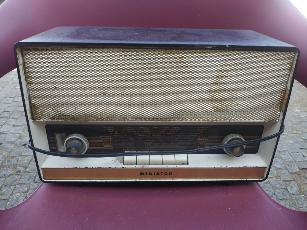 Rádios antigos a válvulas várias marcas