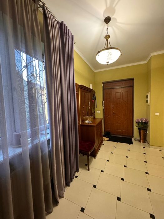 Продаж будинку з ремонтом у с.Давидів