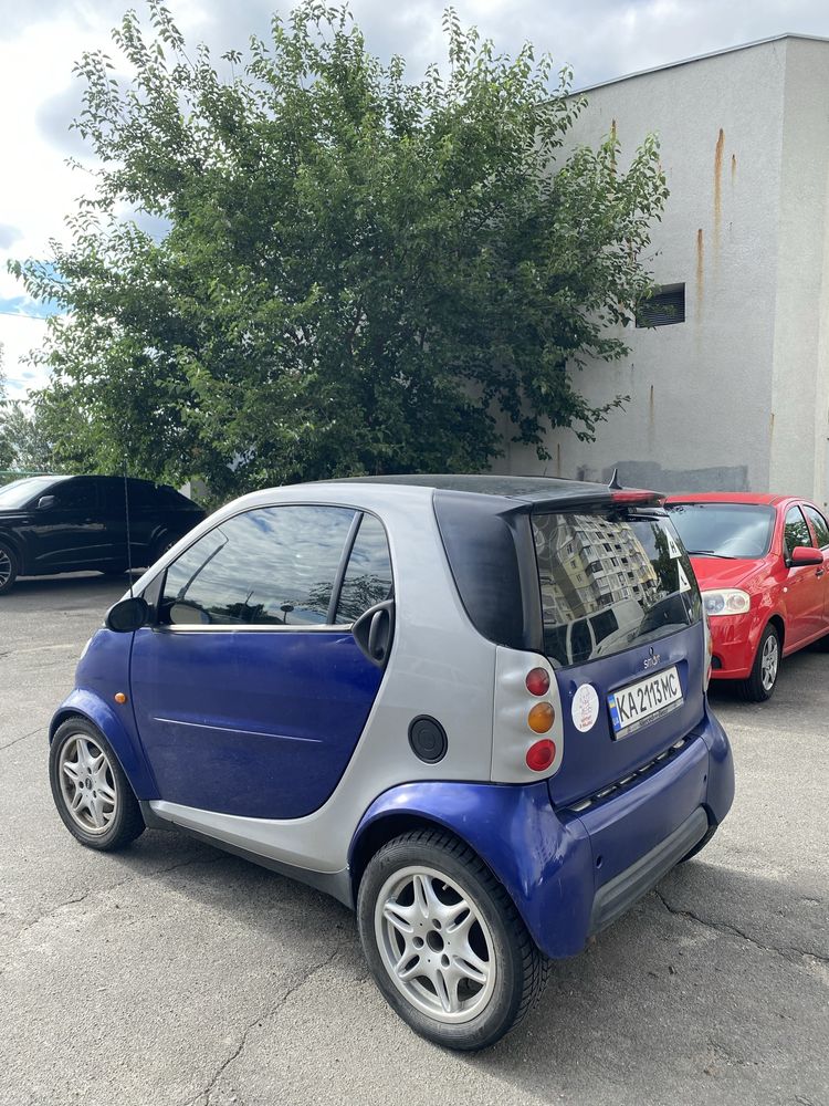 Продається Smart 1999 року, бензин, 0.6 турбо