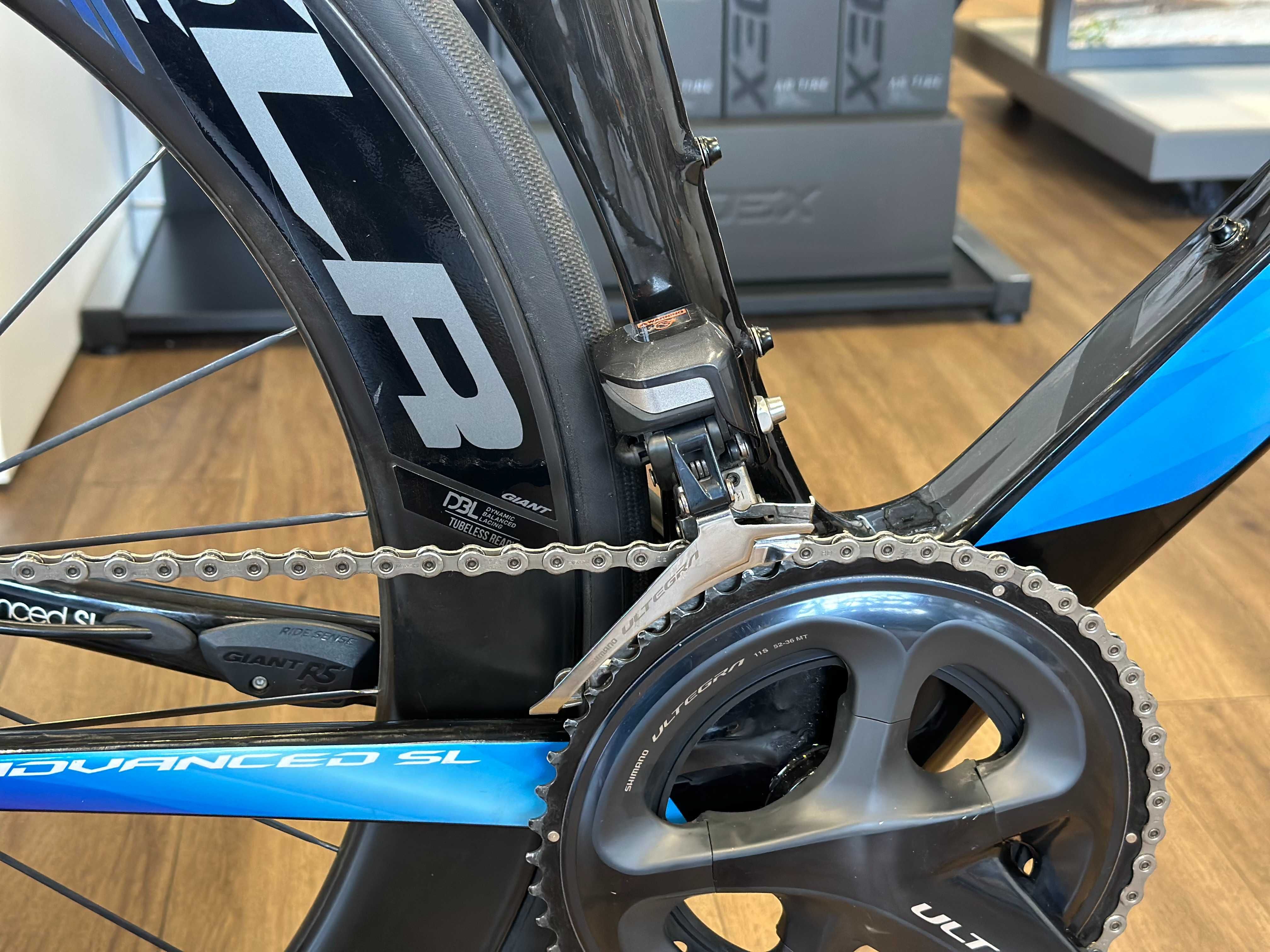 M/L 57 Carbon Di2 Ultegra Giant Propel SL Miernik Mocy Aero