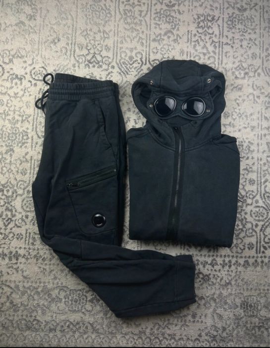 Костюм худи штаны C.P company