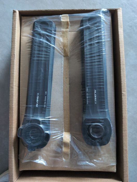 Crank arms ROTOR ALDHU 24 165MM