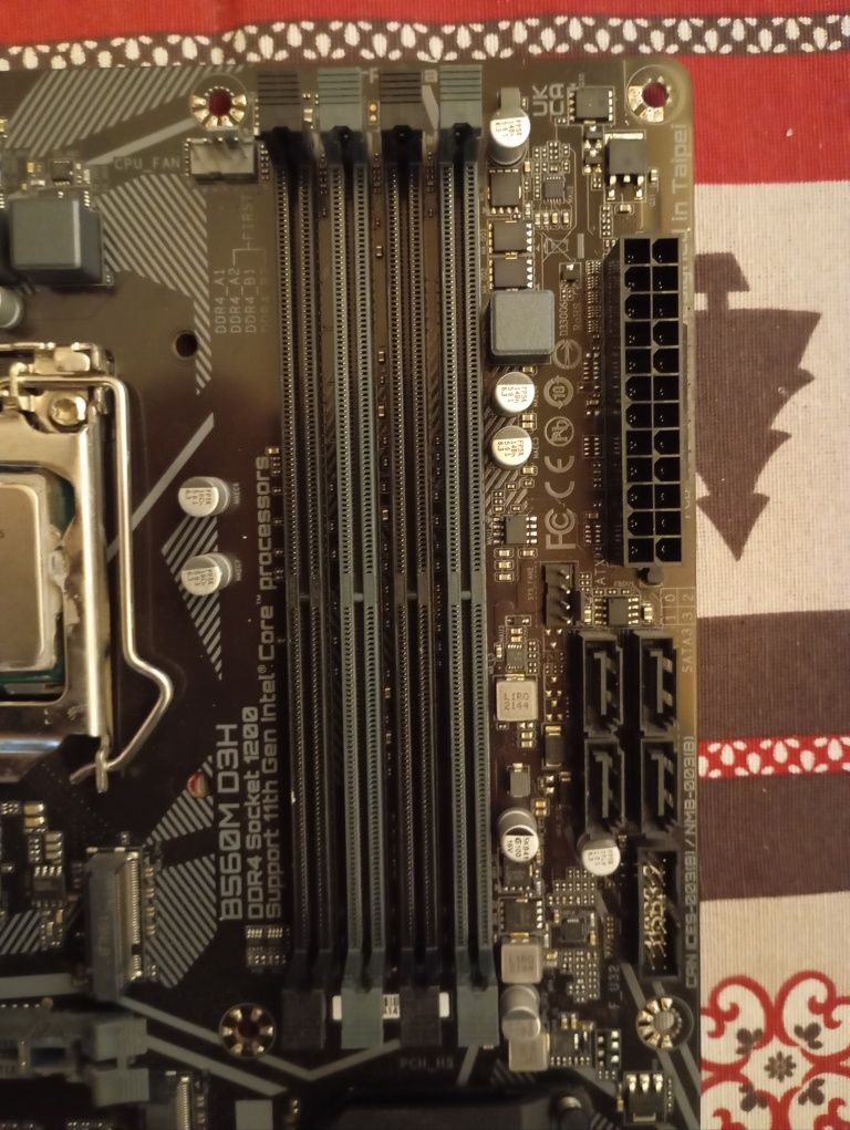 Płyta Główna Gigabite B560M D3H + i5 10400f