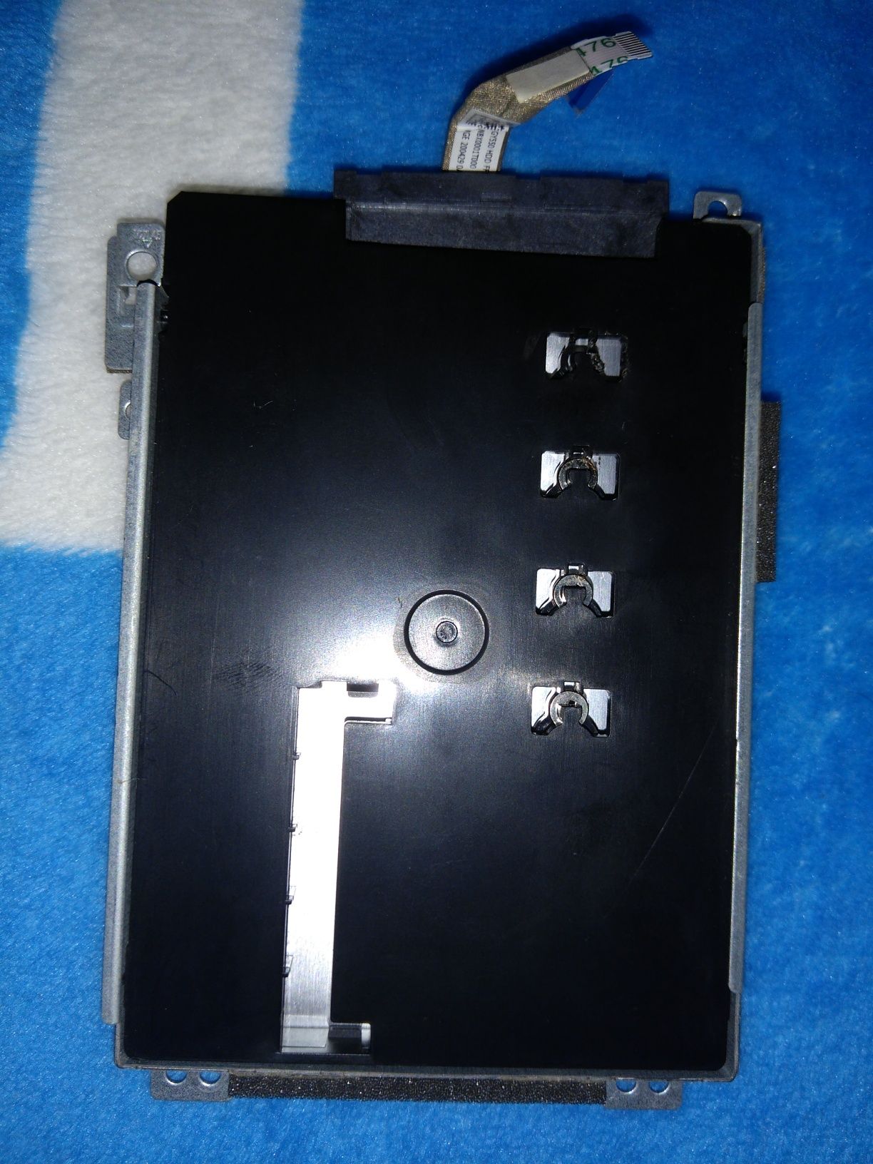 Kieszeń na dysk sata Lenovo Legion 5 AM1HV000