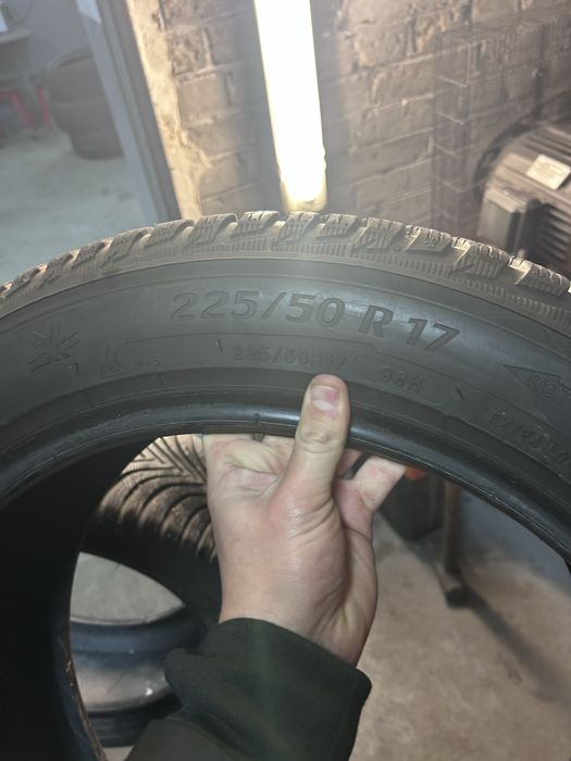 Sprzedam opony zimowe 225/50/17