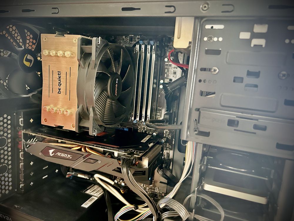 Komputer Intel i7-4790, 16gb RAM RX 570 Aorus