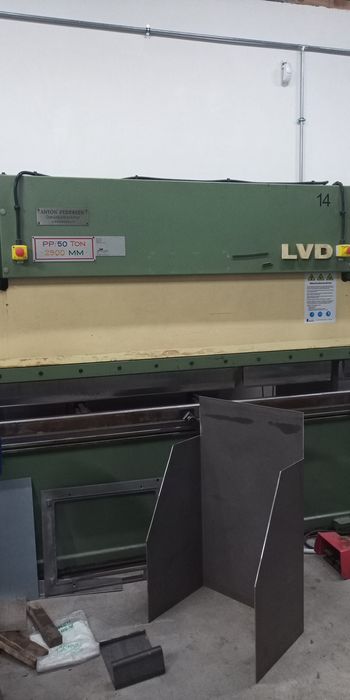 Prasa krawędziowa LVD 50t.