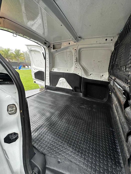 Citroen Berlingo 1.6hdi 3L A/C