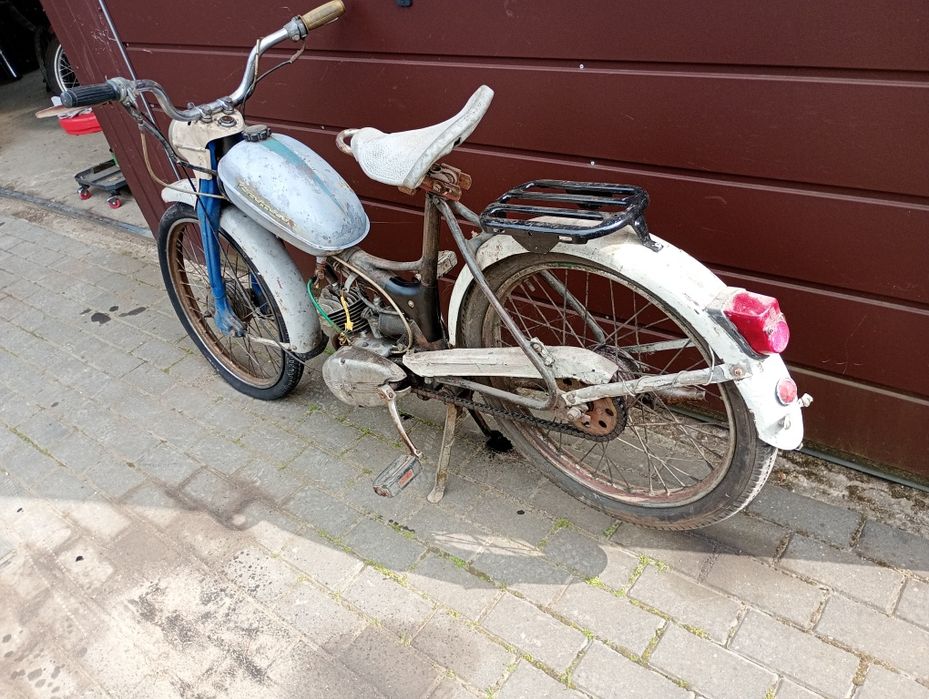 Komar zarejestrowany 2320 sztywniak, biała tablica Romet żak motorynka