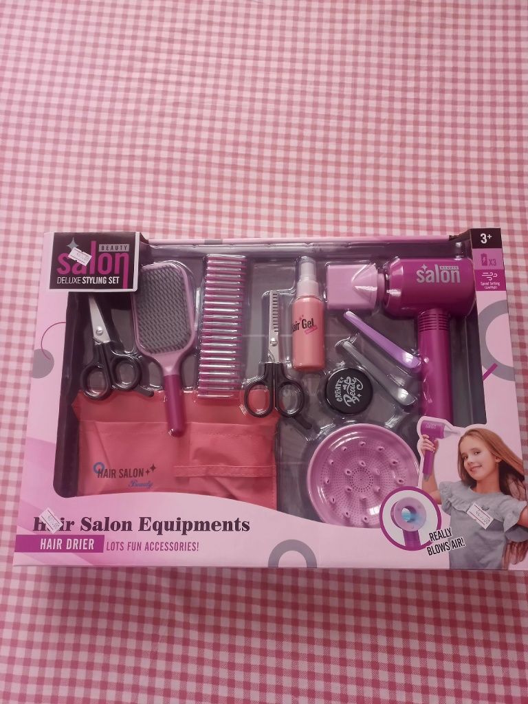 Іграшки для дівчинки