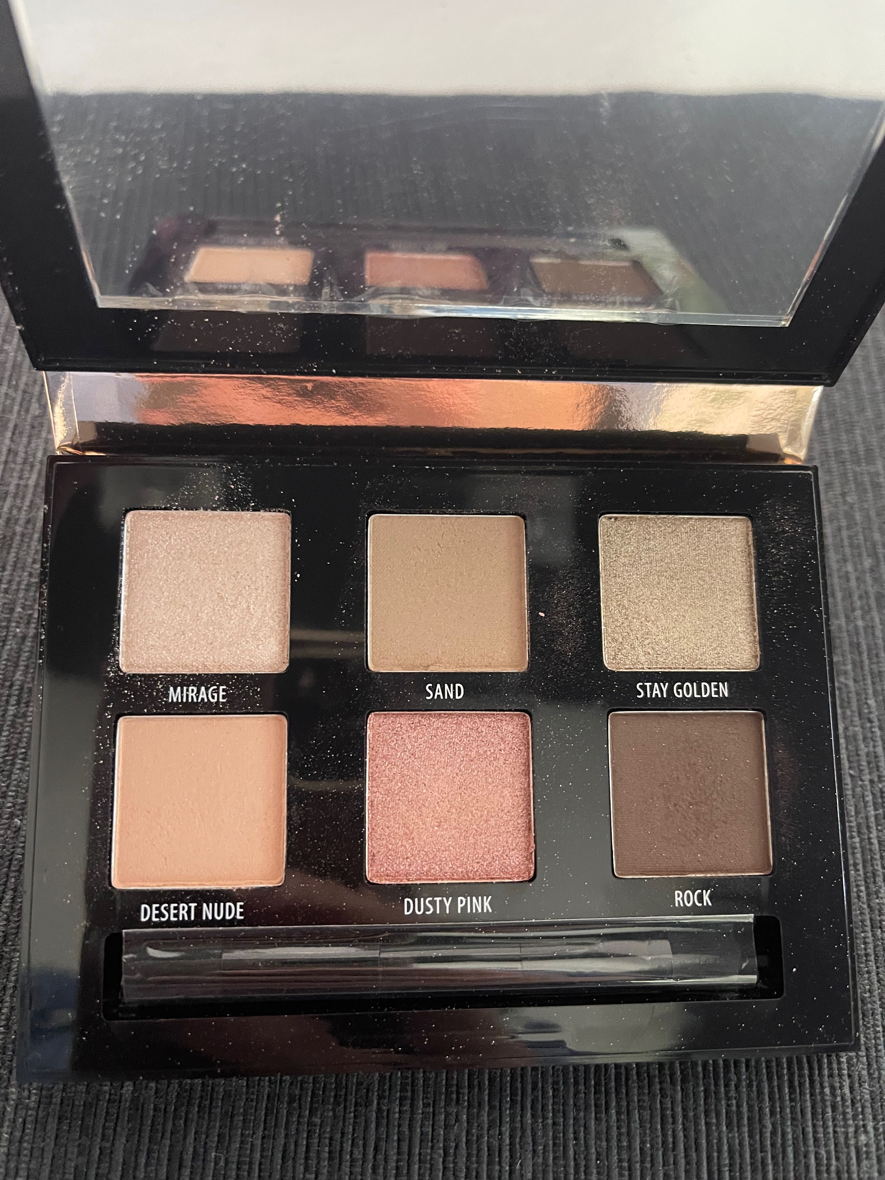 Dauglas paleta cieni Desert Nudes