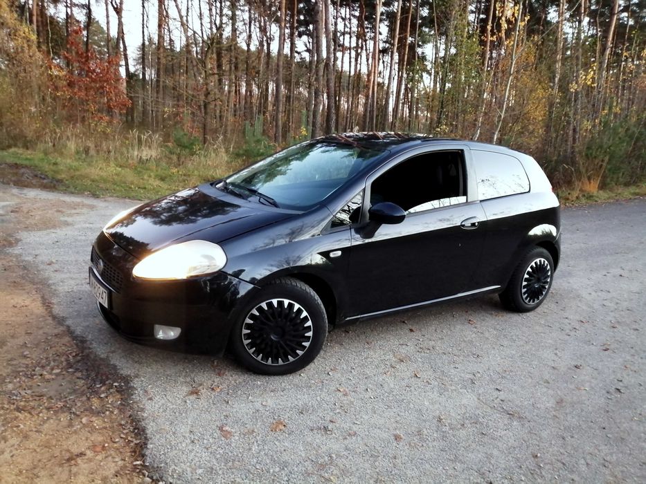 Fiat Punto 1,4 LIFT 90KM KOMPUTER Klima CD/Mp3 Niski Przebieg SALON PL