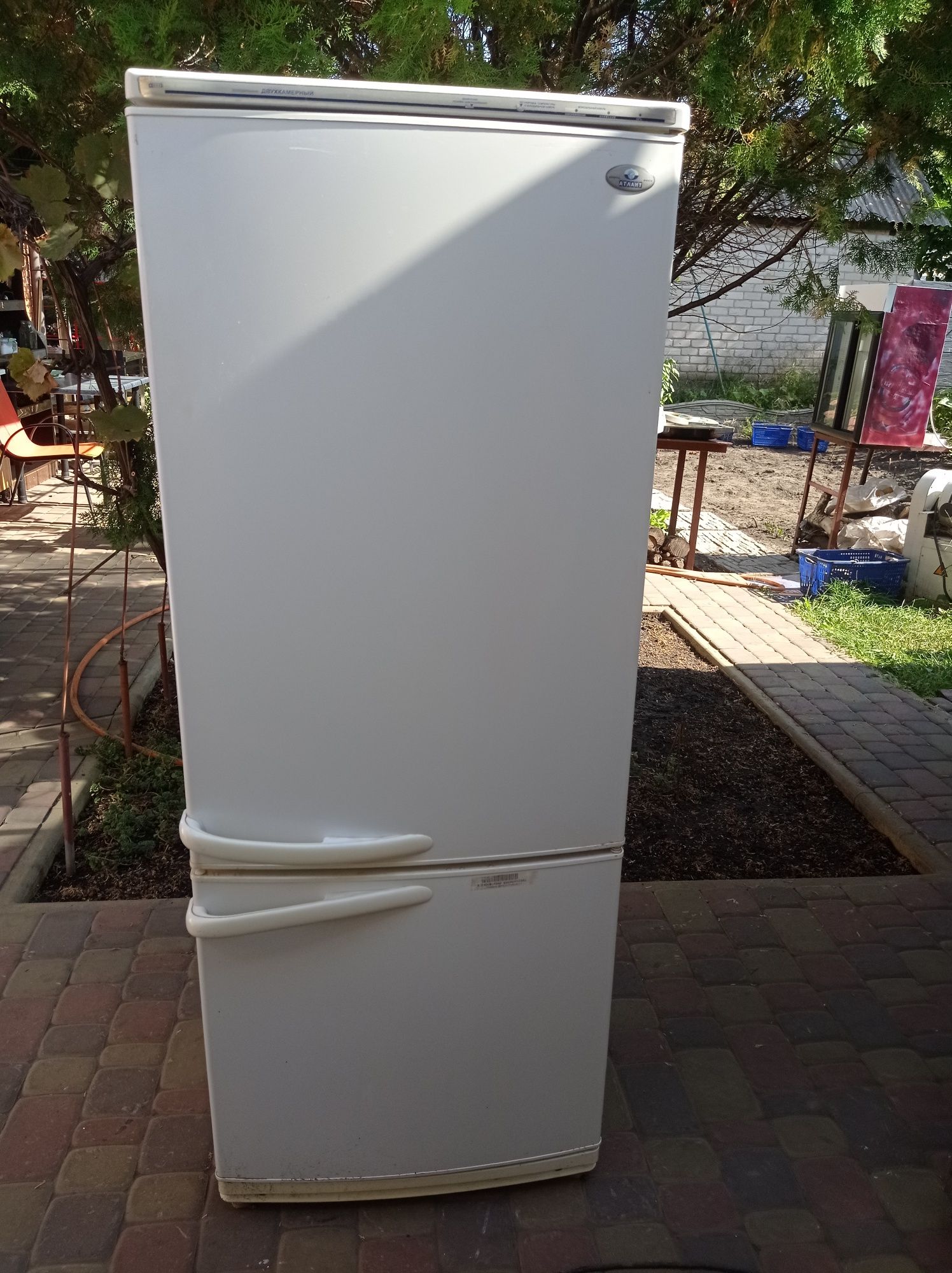 Двухкамерный холодильник Атлант 155 см