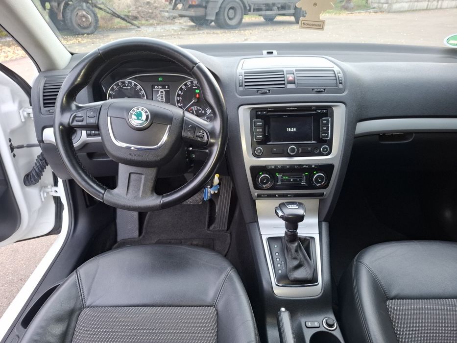 Шкода Октавія універсал