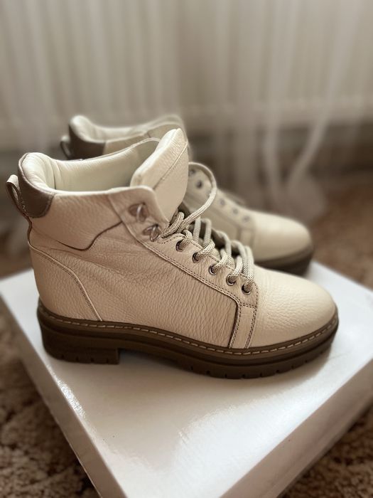 Чоботи, челсі, чоботи жіночі