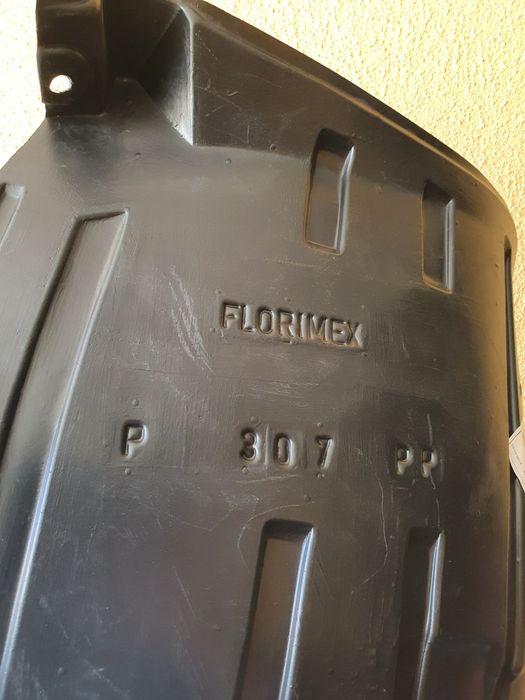 Resguardo da cava da roda x-trail