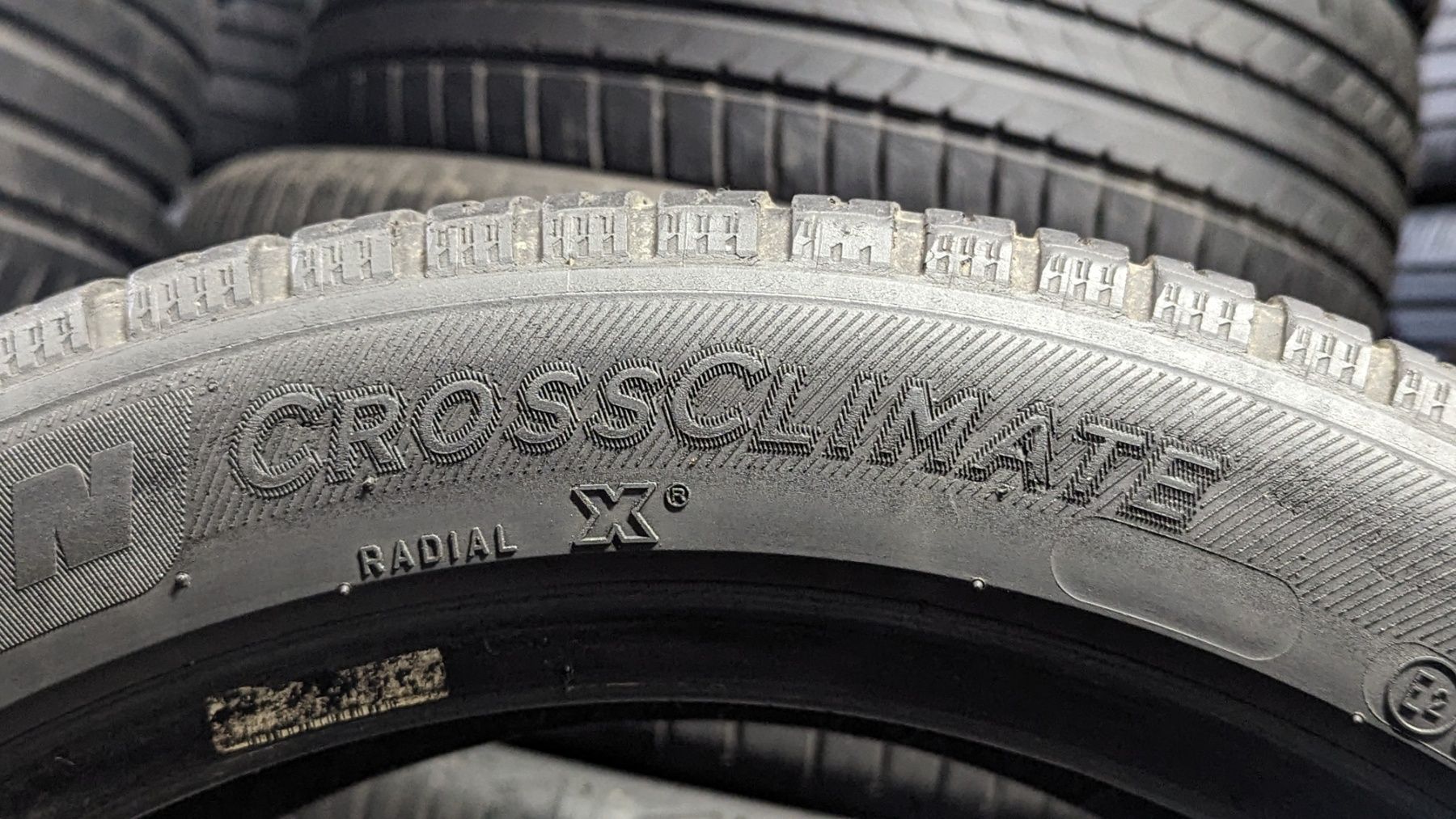 Шина 225/45 R 17 Michelin CrossClimate. Одне колесо. Розпаровка.