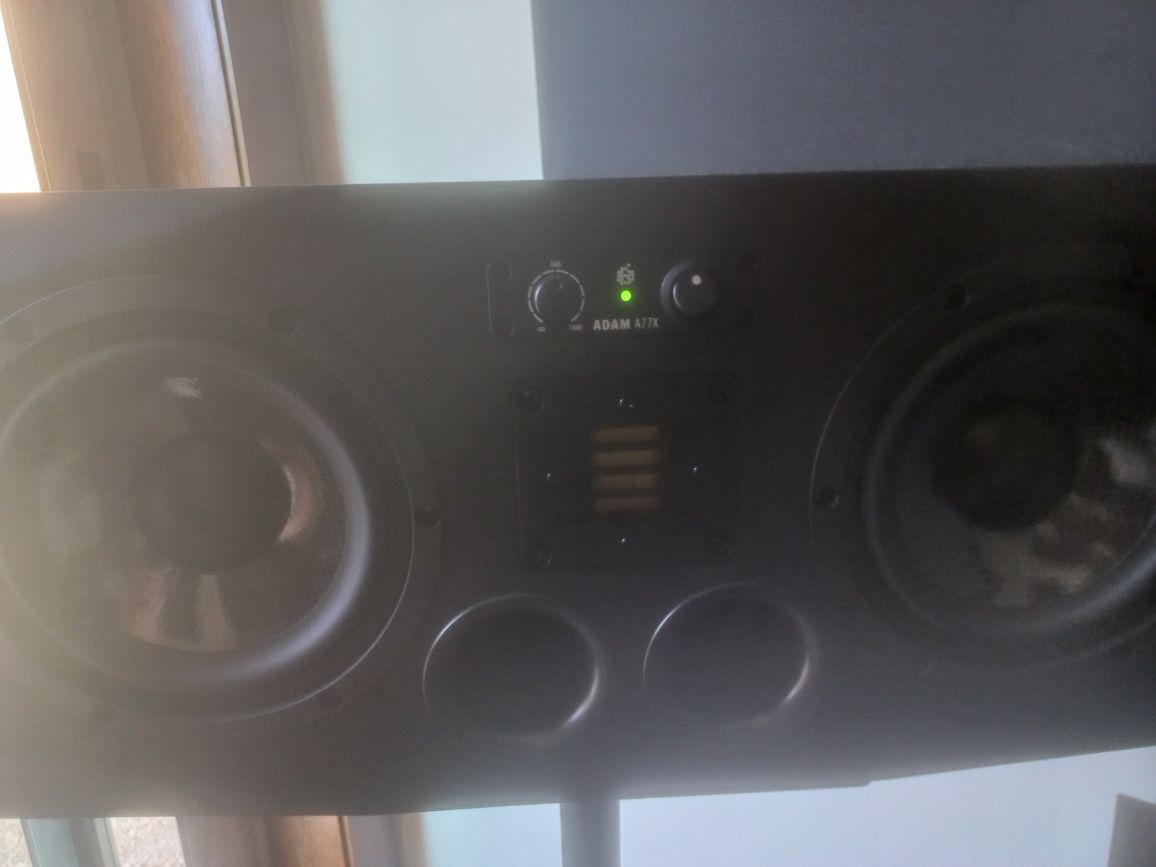 Colunas A77X + Sub T10s Adam Audio