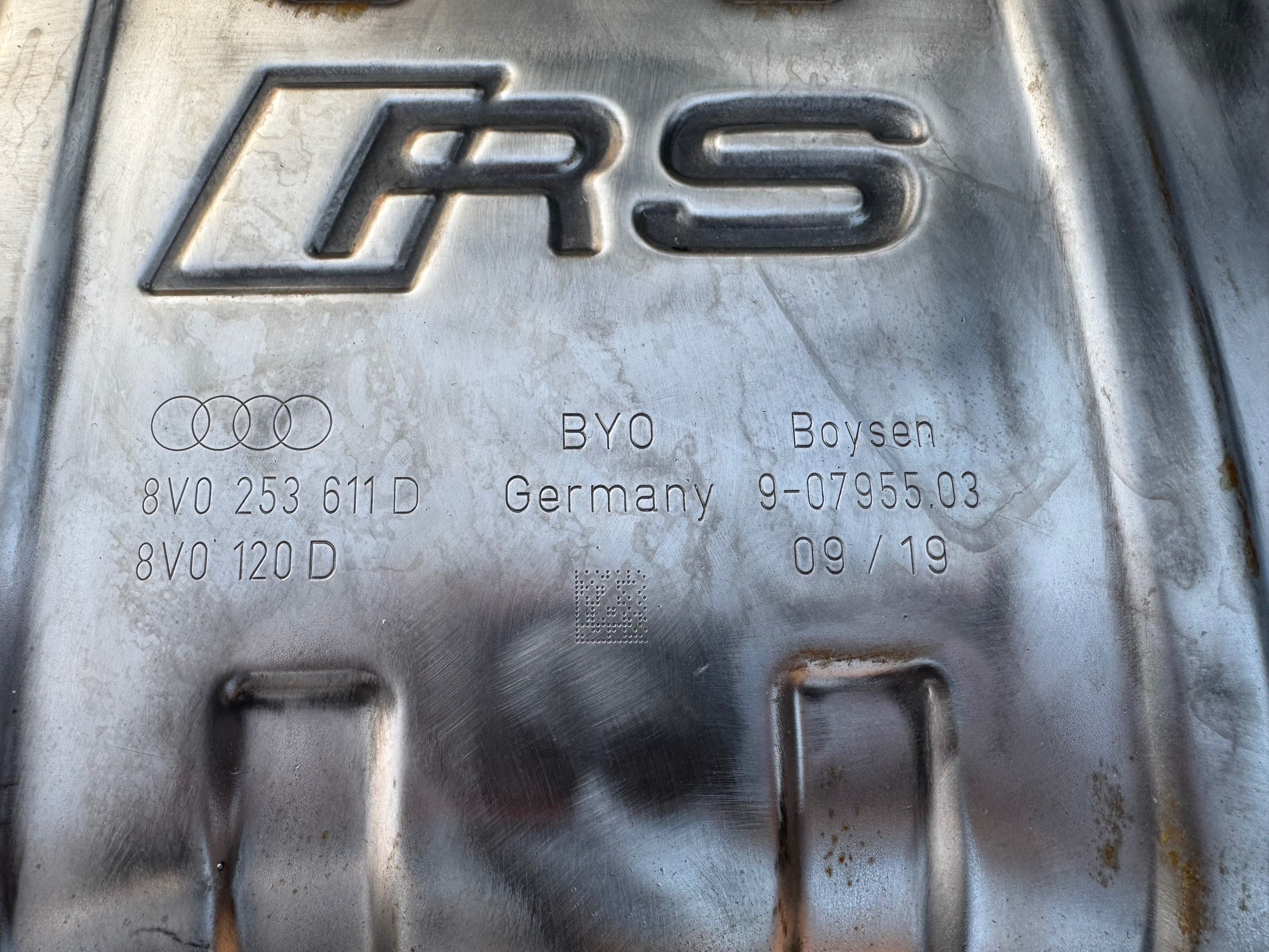 Układ wydechowy Audi RS3