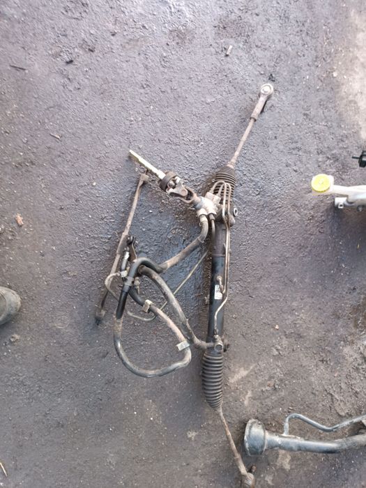 Nissan x-trail t30 ходова стойки балка