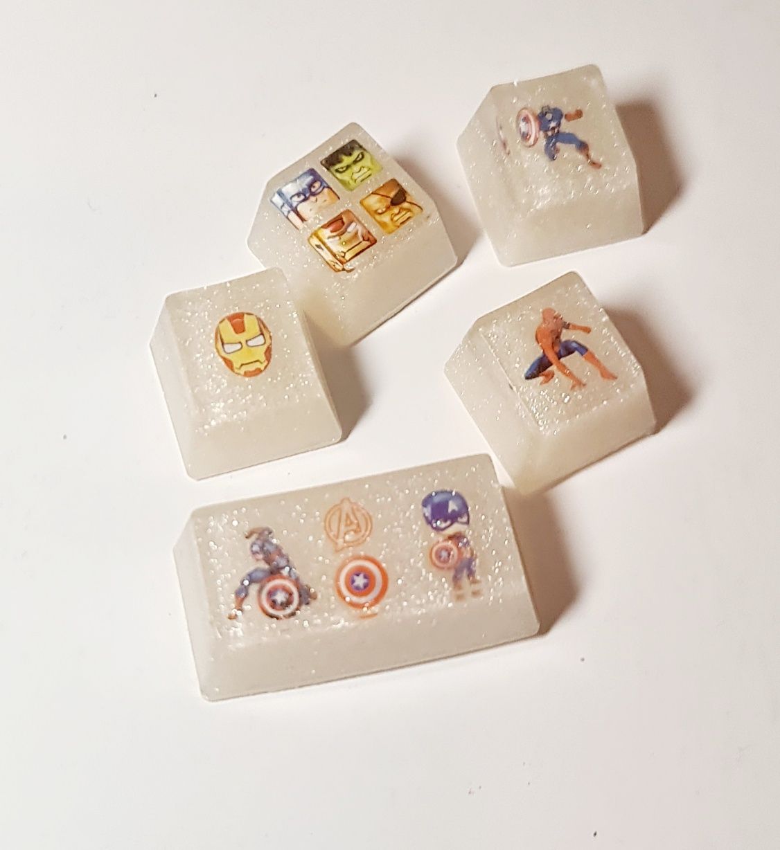 Klawisze do klawiatury mechanicznej/keycaps Avengers