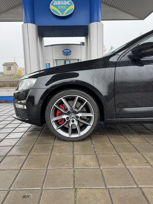 Skoda Octavia Шкода Октавія  VRS